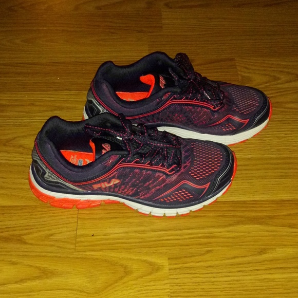 fila tennis shoes orange